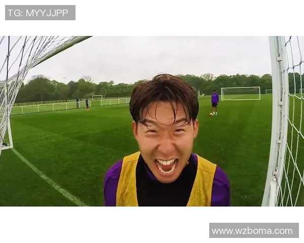 足球明星搞笑瞬间合集让你捧腹大笑的精彩视频回顾